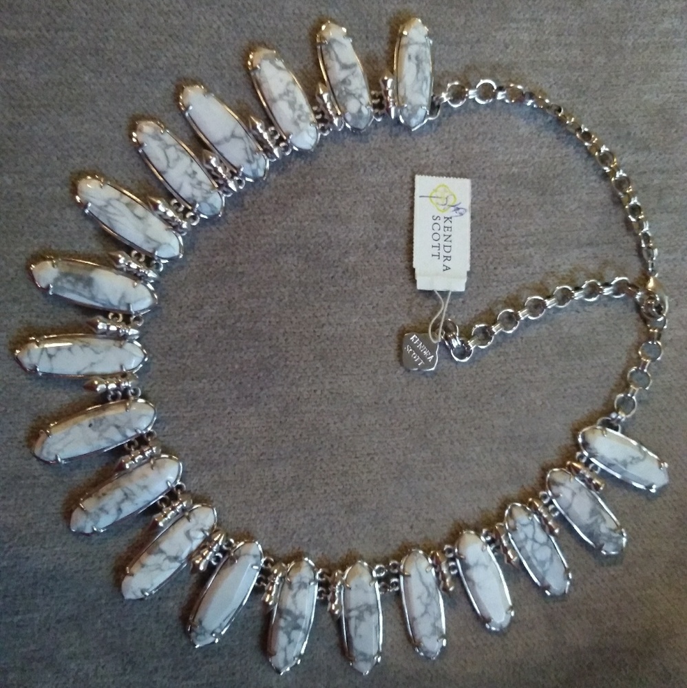 Kendra Scott White Marbled Necklace